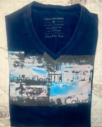 T-shirt Calvin Klein jeans taglia M