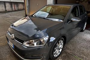 Volkswagen Golf 1.6 Tdi Highline DSG 110 cv