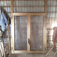 Finestre in alluminio colore bronzo