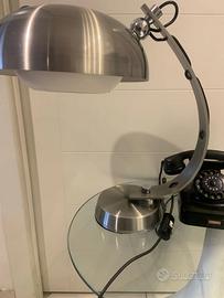 Lampada da tavolo in metallo stile space age 1970