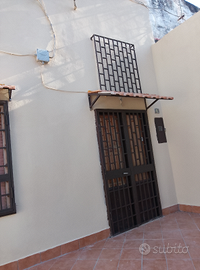 Soluzione indipendente con giardino