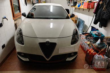 Alfa Romeo Giulietta 1750 Turbo Quadrifoglio Verde