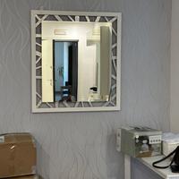 Specchio moderno con led
