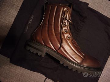 Giorgio Armani Boots war