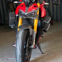 Ducati streetfighter v4 s