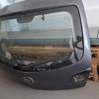 portellone baule Mazda3