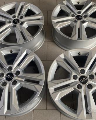 Cerchi originali/Nuovi misura 17 Audi Q2-AUDI A3