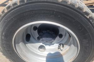 Gomme 205/75 r 17.5