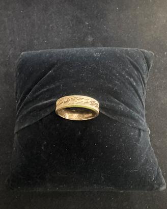 Anello in argento 925 – fascia lavorata vintage