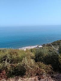 CASA 130MQ, GIARDINO ,DEPOSITO ,SPIAGGIA PRIVATA