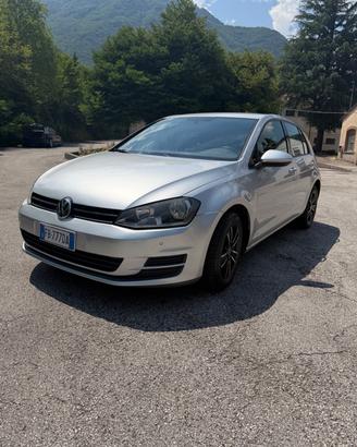 Volkswagen Golf 1.6 TDI 90 CV 5p. Trendline BlueMo