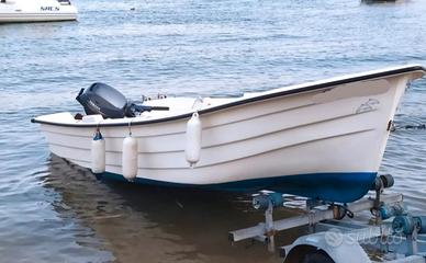 Barca 3 fasce Yamaha 20cv