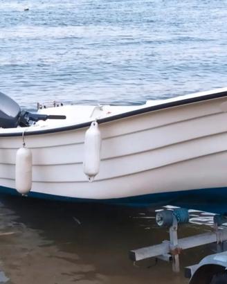 Barca 3 fasce Yamaha 20cv