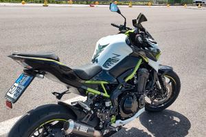 Kawasaki Z900 full power