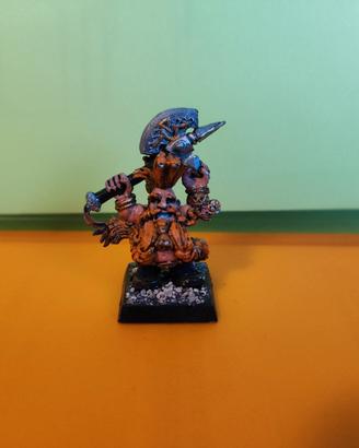 Sventradraghi  ed Nani Warhammer
