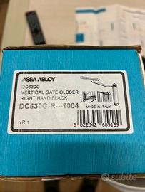 Chiudi cancello ASSA ABLOY
