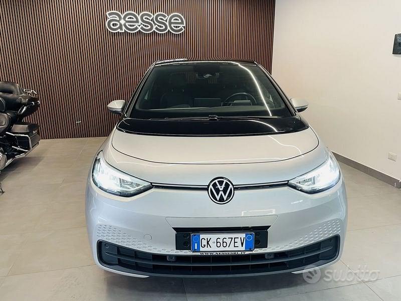 Volkswagen Id.3 2022 photo 2