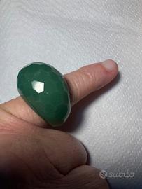 Anello di giada verde con certificato