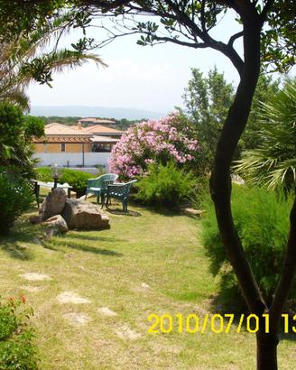 Villetta con giardino vista mare