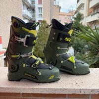 Scarpone sci alpinismo scott