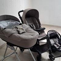 Trio Passeggino ovetto e navicella marca Cam