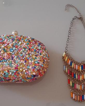 Pochette con pietre e color oro e collana
