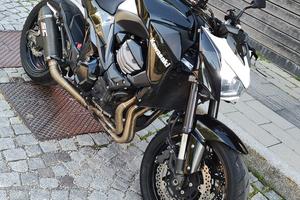 Kawaski Z800