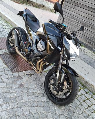 Kawaski Z800