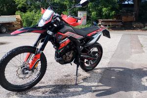 Moto 125  Mondial