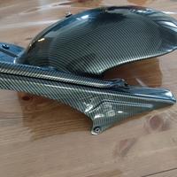 PARAFANGO POSTERIORE CARBONIO LOOK TRIUMPH 955I