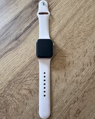 Apple Watch SE 40 mm