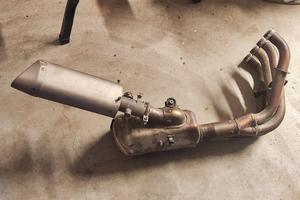 Scarico originale Yamaha R6 2007