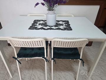 tavolo ikea con 4 sedie