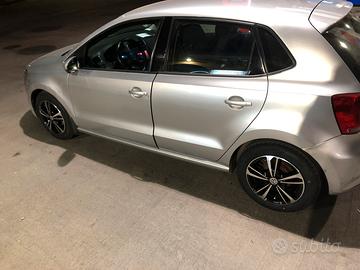 VOLKSWAGEN Polo 6R 1.6 TDI