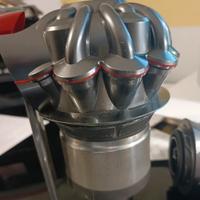 Dyson V8 e ricambi Dyson V8