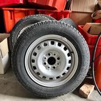 Cerchi e gomme