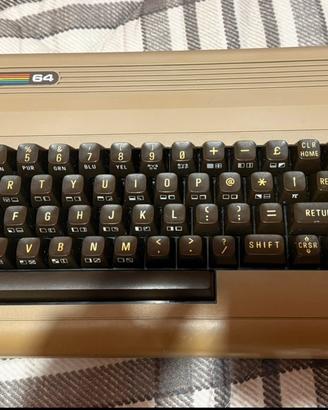 Commodore64 + Accessori in foto