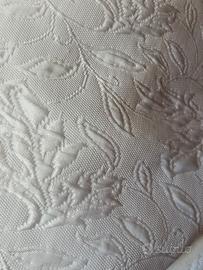 copriletto bianco anni 70.