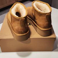 scarpe UGG n.40