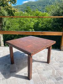 Tavolo in legno 60x60cm per esterno/interno