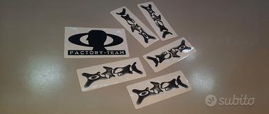 🔥 Oakley Original Stickers – Lotto 6 Adesivi Logo