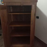Armadio in legno di quercia