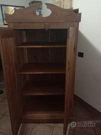 Armadio in legno di quercia