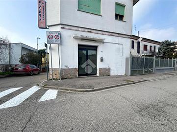 3 LOCALI A ALFONSINE