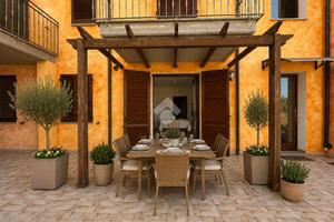 3 LOCALI A VALLEDORIA