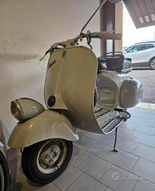 Vespa Faro Basso 1956