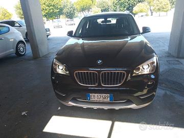 BMW X1  xLine