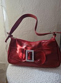 Borsa a spalla rossa con fiocco e strass