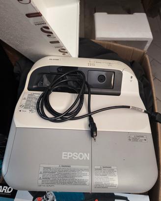 Epson EB-475Wi