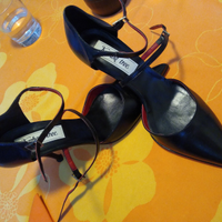 Scarpe con tacco nere e rosse